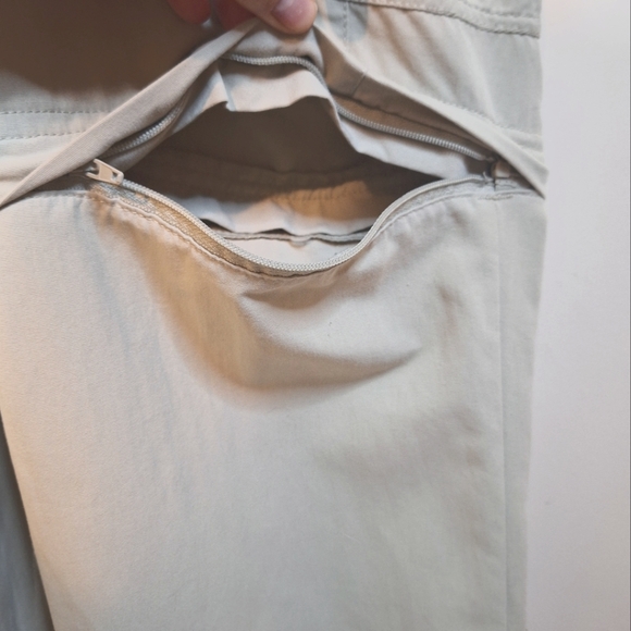 Columbia convertible titanium omni dry beige cargo pants size 10 long - Picture 9 of 10